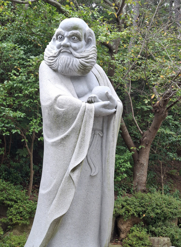 Statue wise man - travelgemskorea.com