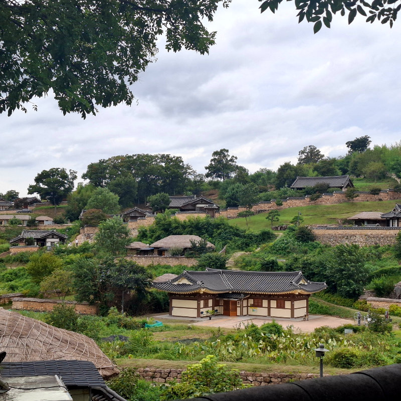 Houses in landscape - travelgemskorea.com